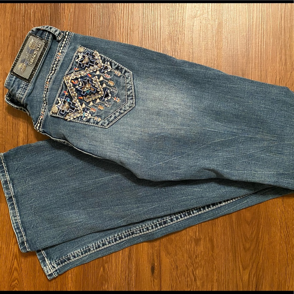 GRACE in L.A. bootcut jeans